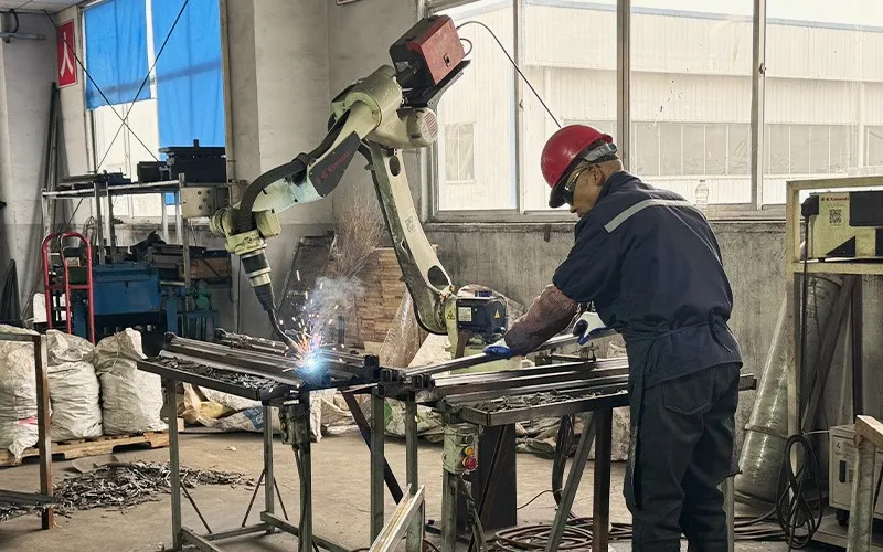 信頼できる金属製品メーカー